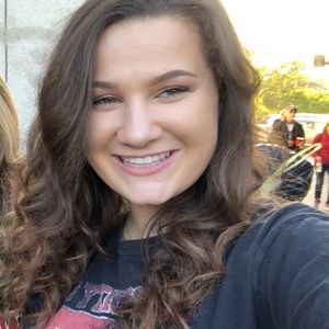 Meet your Posher, Mariah